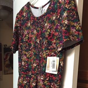 LuLaRoe Amelia